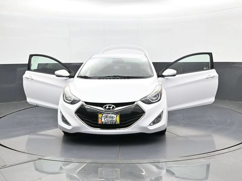 Used 2014 Hyundai Elantra FWD image 31