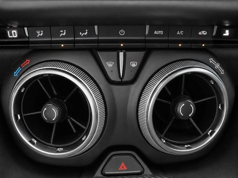 Used 2022 Chevrolet Camaro SS RWD image 28