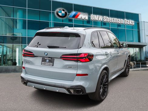 New 2026 BMW X5 sDrive40i w/ M Sport Package image 4