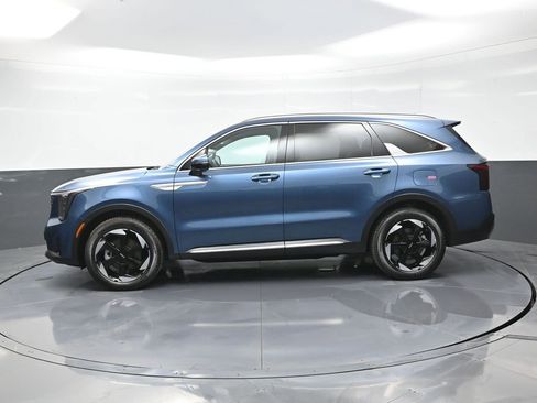 New 2025 Kia Sorento EX image 5