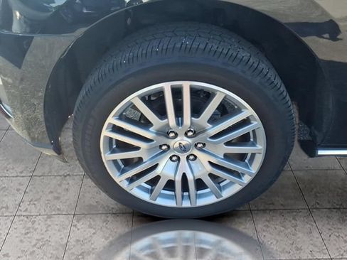 Used 2024 Ford Expedition Max Limited AWD/4WD image 6