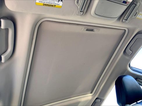 Used 2022 Subaru Forester Limited image 13