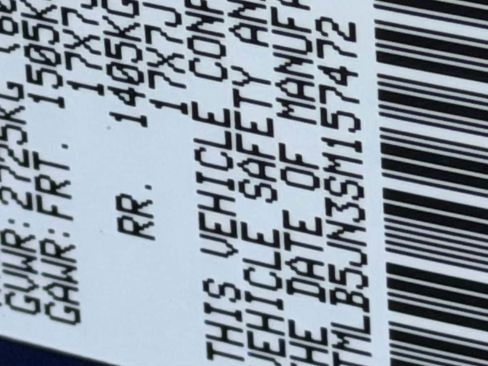 Used 2025 Toyota Tacoma SR5 AWD/4WD image 39