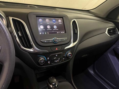 Used 2021 Chevrolet Equinox LT image 34