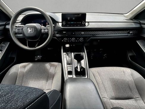 Used 2023 Honda Accord EX image 16