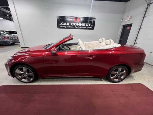 Used 2010 Lexus IS 350C image 16