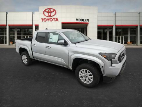 New 2025 Toyota Tacoma SR5 image 29