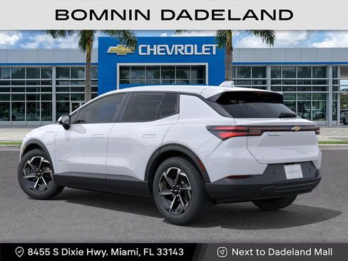 New 2026 Chevrolet Equinox EV LT FWD image 4