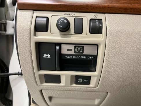 Used 2014 Subaru Outback 2.5i Limited AWD/4WD image 36