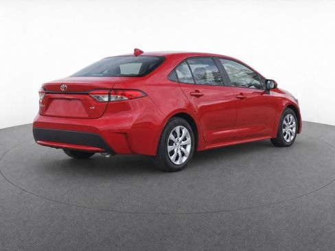 Used 2020 Toyota Corolla LE FWD image 4