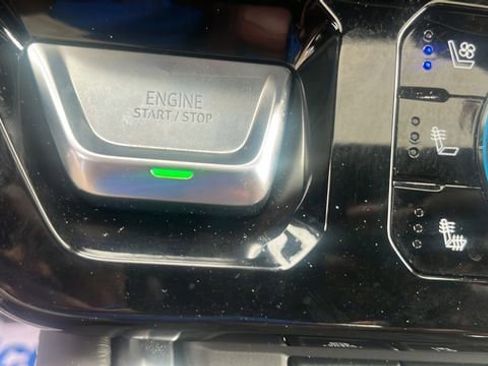 Used 2024 GMC Sierra 3500 Denali Ultimate image 36