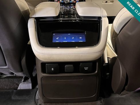 Used 2022 Lincoln Navigator Black Label image 17