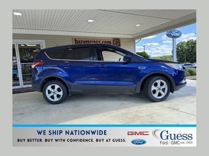 Used 2016 Ford Escape SE w/ SE Cold Weather Package