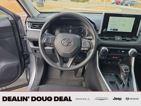 Used 2023 Toyota RAV4 LE FWD image 13