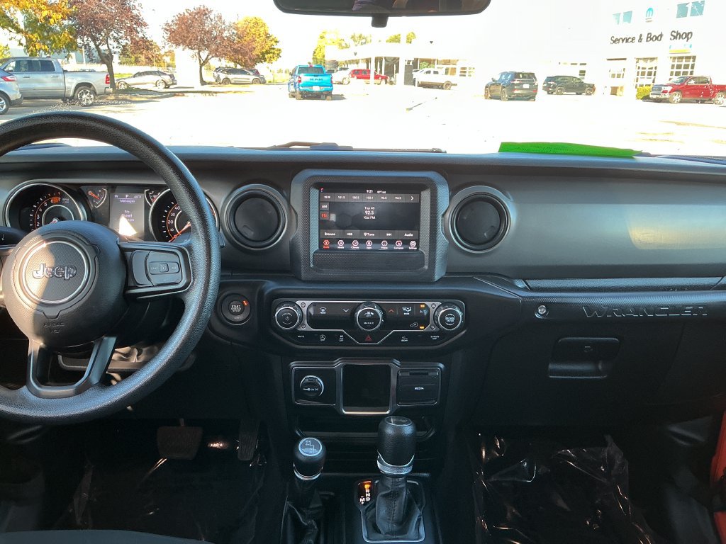 Certified 2023 Jeep Wrangler Unlimited Sport AWD/4WD image 13