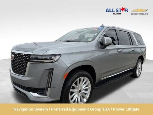 Used 2024 Cadillac Escalade ESV Luxury RWD image 1