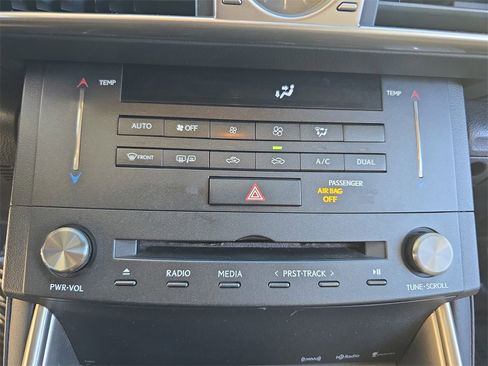 Used 2016 Lexus IS 300 AWD image 24