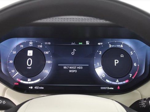 New 2026 Land Rover Range Rover SE image 26