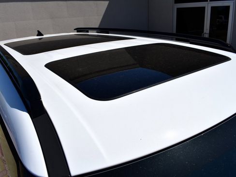 New 2025 Hyundai Santa Fe Limited image 9