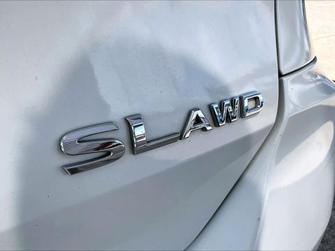 Used 2017 Nissan Rogue SL w/ SL Premium Package AWD/4WD image 9