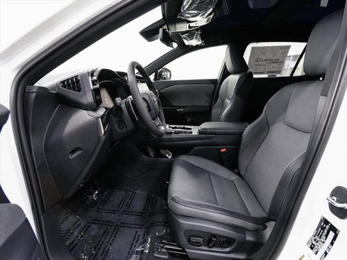 New 2026 Lexus RZ 350e 2WD image 4