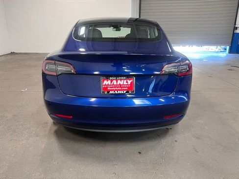 Used 2021 Tesla Model 3 Long Range image 4