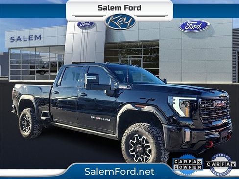 Used 2024 GMC Sierra 2500 AT4X image 1