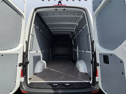 New 2026 Mercedes-Benz Sprinter 2500 image 4