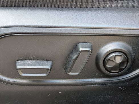 Used 2023 Jeep Grand Cherokee Trailhawk image 15