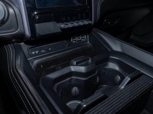Used 2019 RAM 1500 Limited AWD/4WD image 17