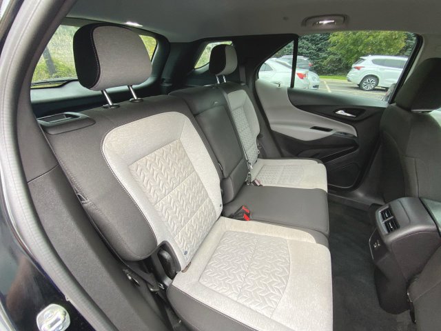 Used 2024 Chevrolet Equinox LS FWD image 25