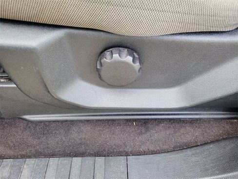 Used 2020 Ford F150 XLT image 13