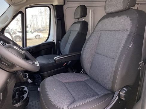 New 2024 RAM ProMaster 3500 w/ Premium Convenience Group FWD image 15