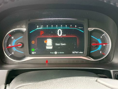 Used 2021 Honda Pilot Touring image 12