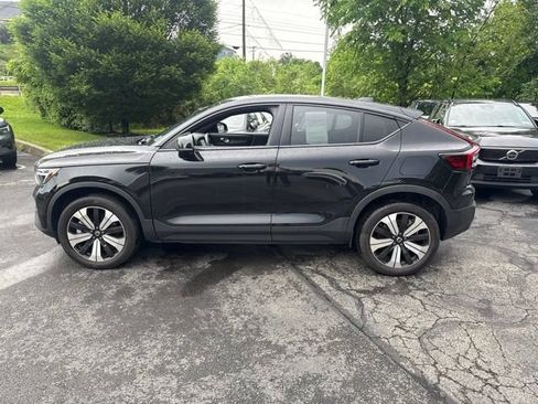 Used 2023 Volvo C40 P8 Recharge Plus w/ Protection Package Premier AWD/4WD image 3