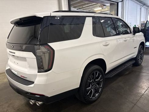 Used 2026 Chevrolet Tahoe RST w/ Comfort Package AWD/4WD image 4