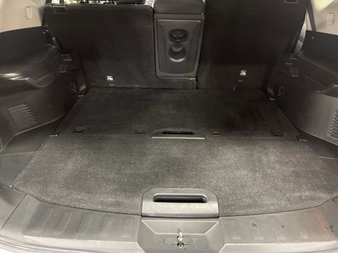 Used 2016 Nissan Rogue SV image 11