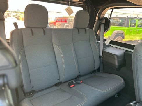 Used 2024 Jeep Wrangler Sport AWD/4WD image 28