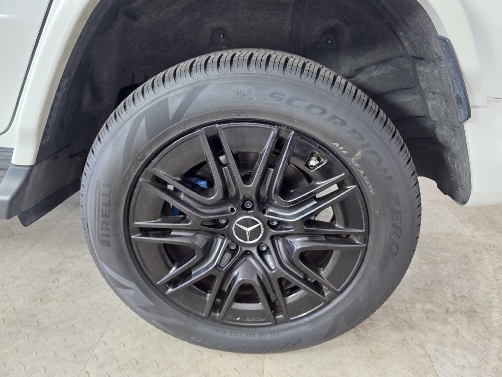 Certified 2025 Mercedes-Benz G 580 w/ EQ Technology image 18