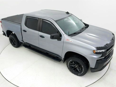 Used 2021 Chevrolet Silverado 1500 LT Trail Boss w/ Bed Protection Package image 19