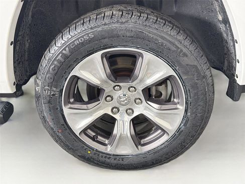 Used 2021 RAM 1500 Laramie w/ Sport Appearance Package AWD/4WD image 35
