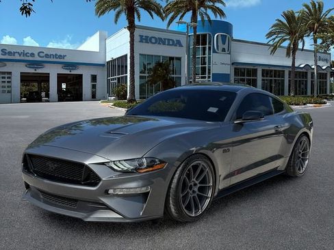 Used 2023 Ford Mustang GT Premium w/ Equipment Group 401A RWD image 4