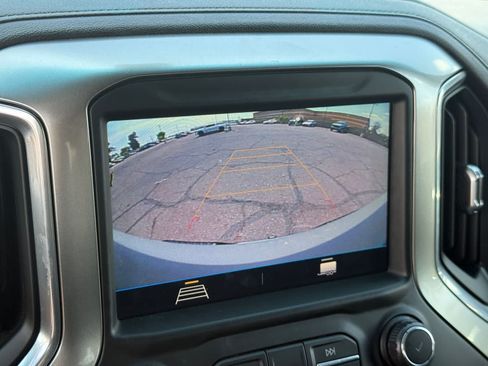 Used 2021 Chevrolet Silverado 1500 LT AWD/4WD image 20