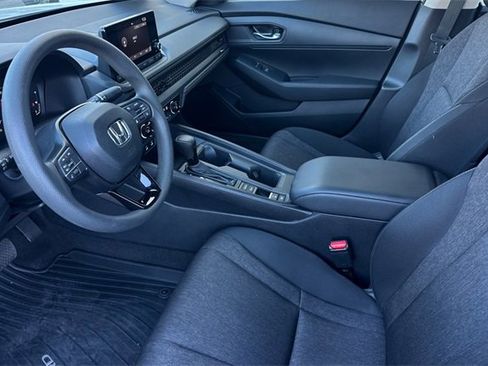 Certified 2023 Honda Accord LX image 11