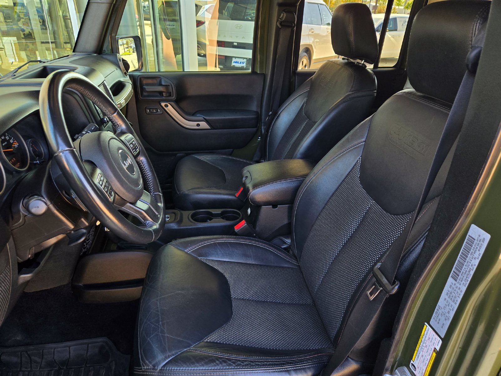 Used 2016 Jeep Wrangler Unlimited Sahara AWD/4WD image 20
