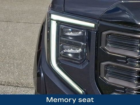 Used 2023 GMC Sierra 1500 AT4X image 21