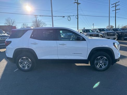 Used 2025 GMC Terrain Elevation image 6