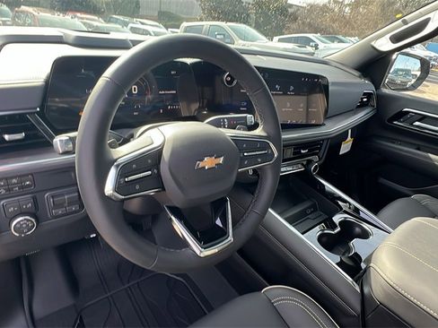 New 2026 Chevrolet Suburban Premier w/ Sun And Tow Package image 19