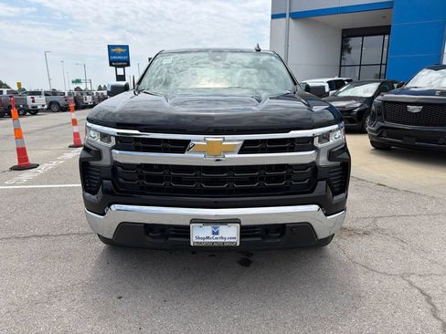 Used 2025 Chevrolet Silverado 1500 LT AWD/4WD image 8