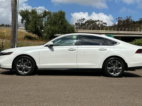 Certified 2024 Honda Accord EX image 9
